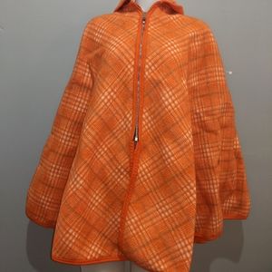 Reversible 1970s vintage poncho with zipper